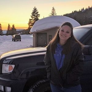 Meet your Posher, Theresa